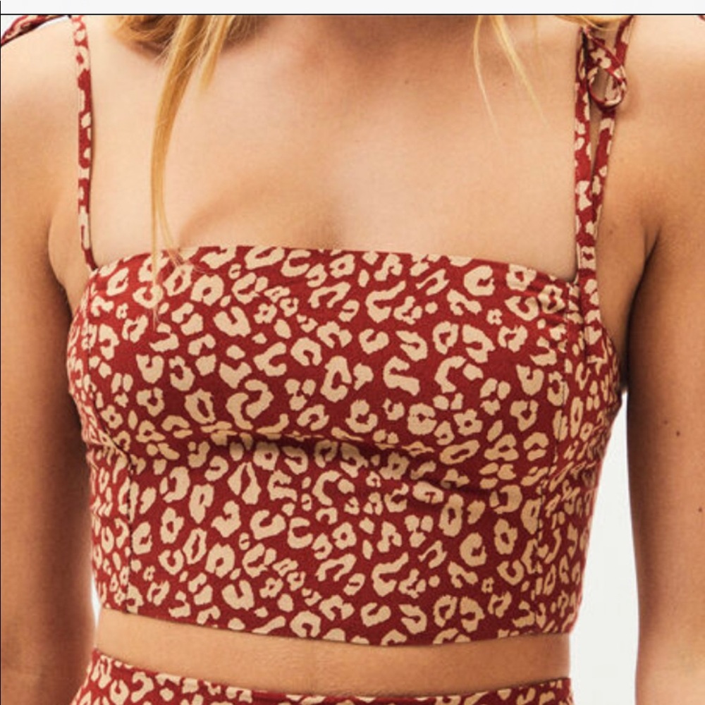 Kendall & Kylie PacSun Cheetah Top